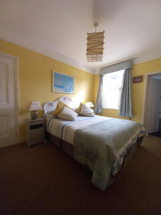 Seaview House Bed & Breakfast Thurlestone Eksteriør bilde